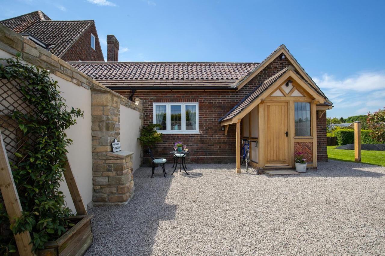 Exclusive Holiday Accommodation - Bancroft Cottage Bedale Buitenkant foto